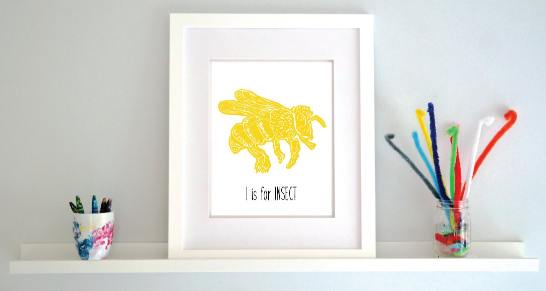 I is for Insect (Bee) Illustrated Print